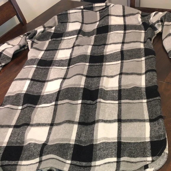 Plaid Button-Up Shirt Jacket - Picture 13 of 14